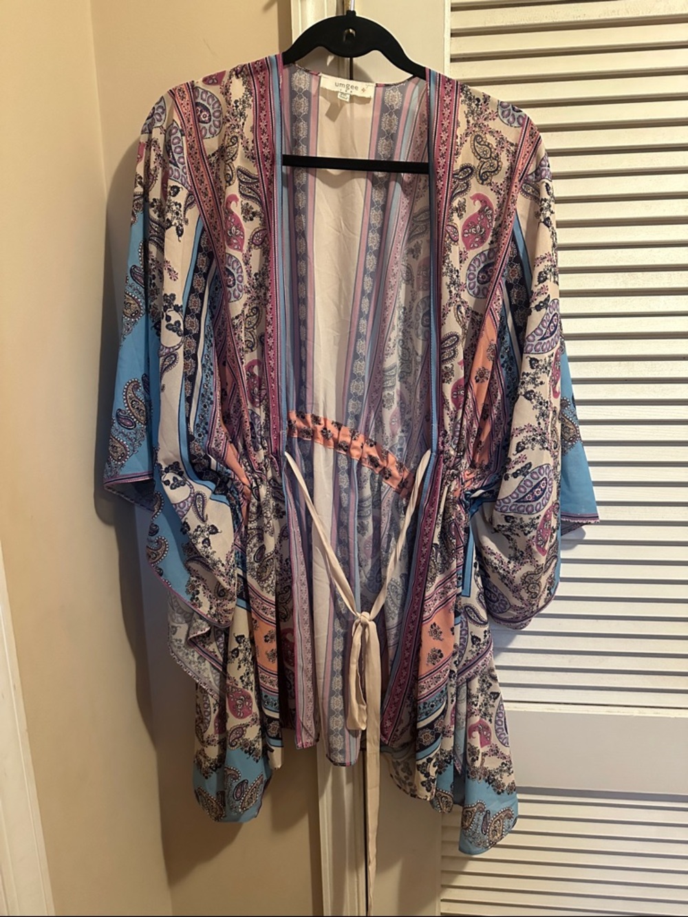 Umgee Pastel Paisley Kimono Cardigan - Blue, Pink, Cream